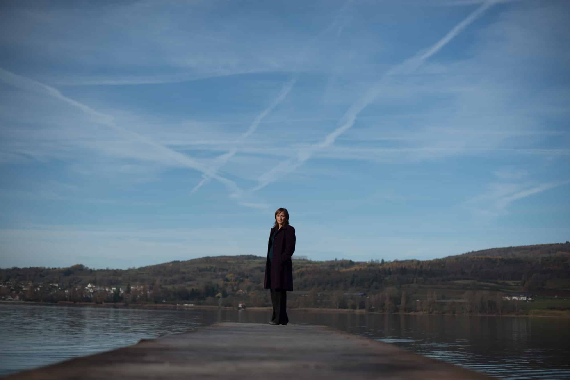 Christine Dürschner am Wasser bei Schloss Glarisegg